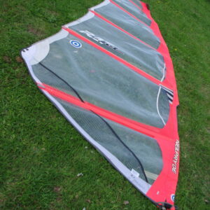 VOILE FUNBOARD PRYDE RAF JET 5.7